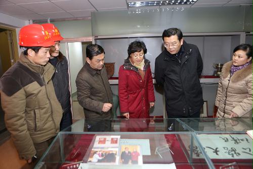 揚州市委領導調研檔案方志工作